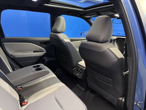 Certified 2025 Subaru Forester Premium image 25