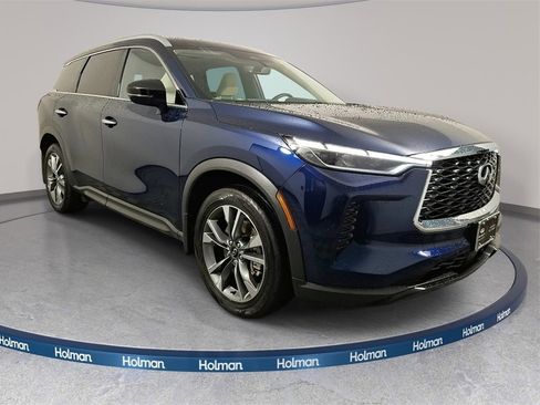 Certified 2025 INFINITI QX60 Luxe w/ Cargo Package image 3