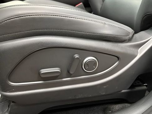 Certified 2026 Hyundai Palisade SEL image 38