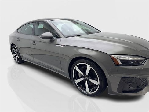 Used 2025 Audi A5 2.0T Premium Plus image 12