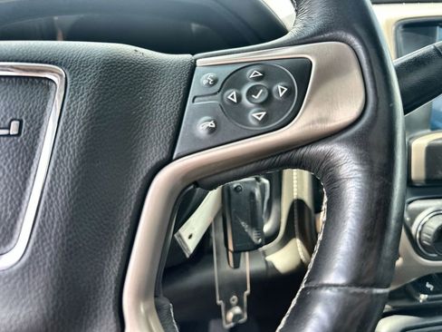 Used 2018 GMC Sierra 2500 Denali w/ Duramax Plus Package AWD/4WD image 32