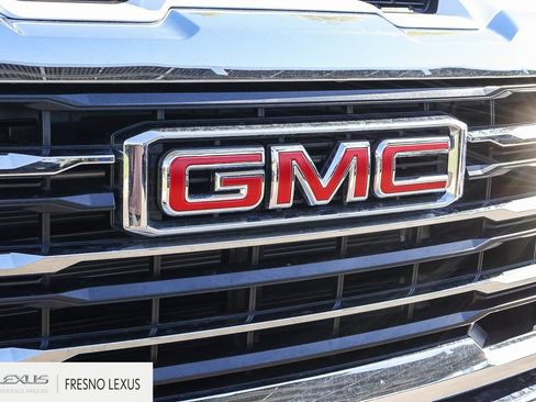 Used 2025 GMC Sierra 3500 SLE w/ SLE Convenience Package AWD/4WD image 11