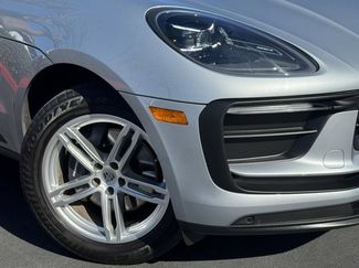 Used 2024 Porsche Macan video 2