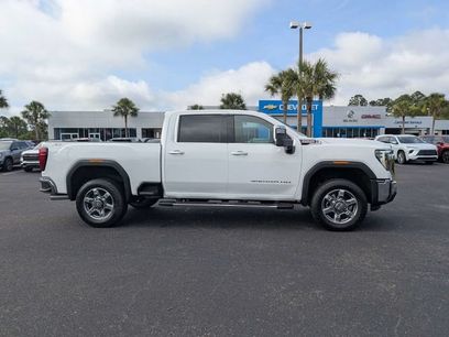 New 2026 GMC Sierra 2500 SLT w/ SLT Premium Package