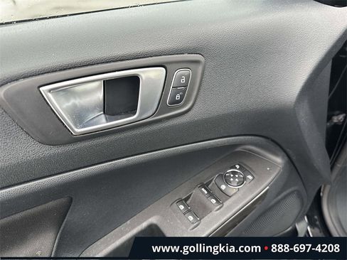 Used 2019 Ford EcoSport SE image 15