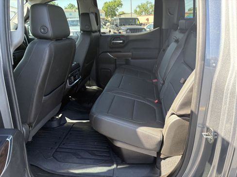 Used 2019 GMC Sierra 1500 SLT w/ SLT Premium Plus Package AWD/4WD image 15