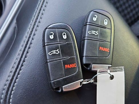 Used 2022 Dodge Challenger R/T Scat Pack image 34