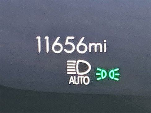 Certified 2025 Buick Envision Preferred image 23