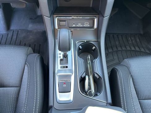 Certified 2025 Subaru Ascent Premium image 20