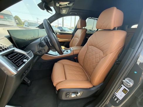 Used 2024 BMW X5 xDrive40i w/ Executive Package AWD/4WD image 19