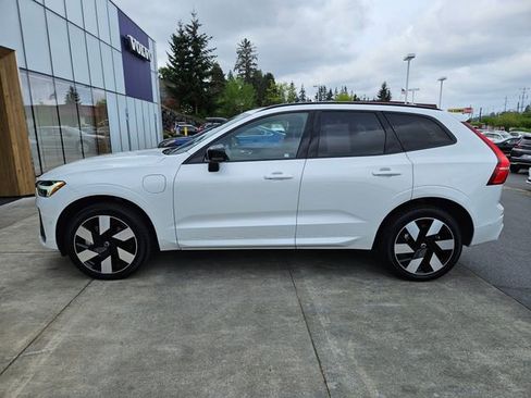 Used 2024 Volvo XC60 T8 Ultimate w/ Protection Package AWD/4WD image 8