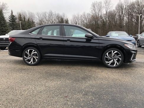 New 2026 Volkswagen Jetta SEL image 8