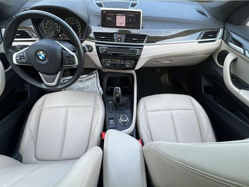 Used 2021 BMW X1 sDrive28i w/ Convenience Package FWD image 11