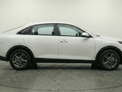 Used 2025 Kia K4 FWD image 11