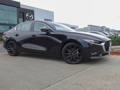 Certified 2025 MAZDA MAZDA3 s image 4