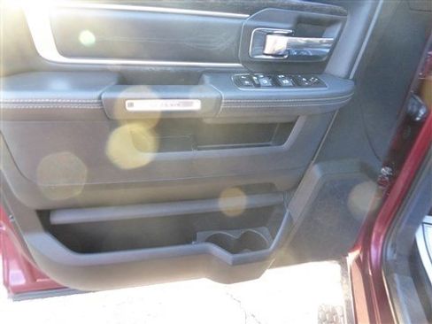 Used 2018 RAM 1500 Limited image 9