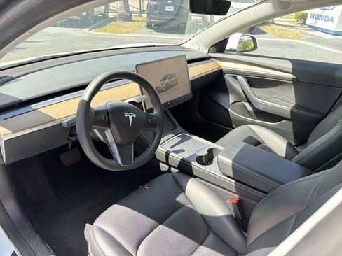 Used 2023 Tesla Model 3 Standard Range image 22