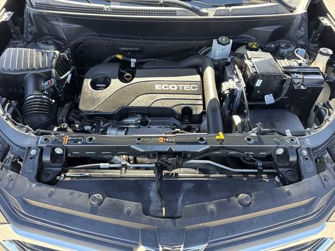 Used 2019 Chevrolet Equinox LT image 17