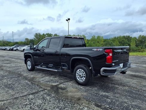 Used 2026 Chevrolet Silverado 2500 LT AWD/4WD image 9