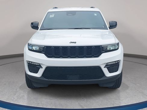 Used 2024 Jeep Grand Cherokee Limited w/ Black Appearance Package RWD image 2