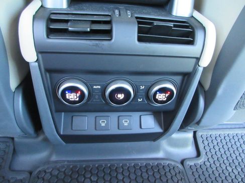 Used 2024 Land Rover Defender 110 S AWD/4WD image 40