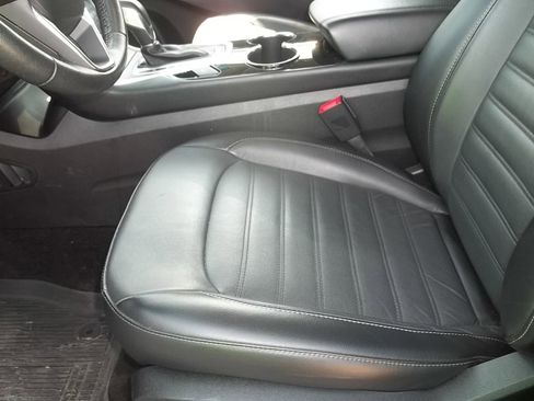Used 2018 Ford Edge SEL w/ Equipment Group 201A AWD/4WD image 10