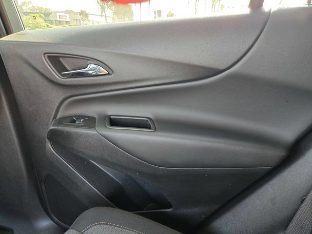 Used 2024 Chevrolet Equinox LT FWD image 11