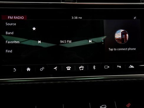 Used 2020 Land Rover Range Rover Velar S image 28