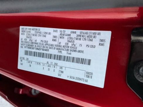 Used 2022 Ford F350 Platinum w/ Tremor Off-Road Package image 33