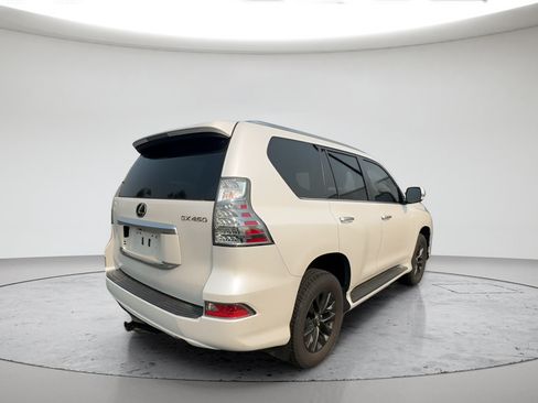 Used 2023 Lexus GX 460 Premium w/ Premium Package AWD/4WD image 7