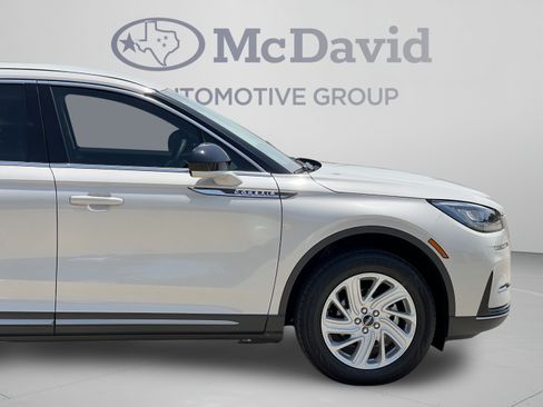 Certified 2023 Lincoln Corsair AWD image 32