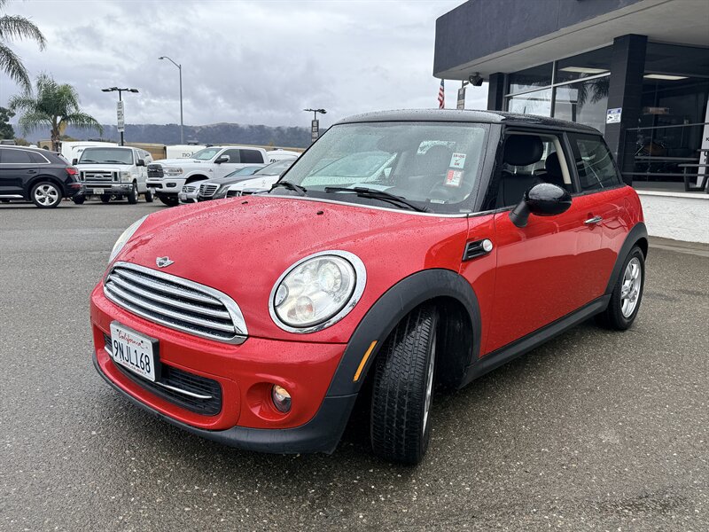 Used 2013 MINI Cooper Hardtop FWD image 3