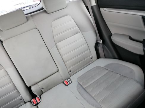 Certified 2019 Honda CR-V LX image 14