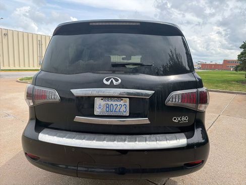 Used 2016 INFINITI QX80 Limited w/ All Season Package AWD/4WD image 6