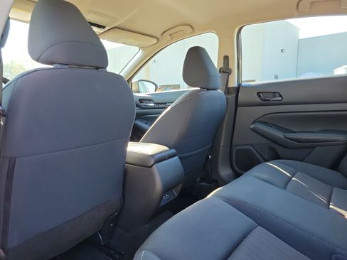 Certified 2024 Nissan Altima 2.5 SV FWD image 20