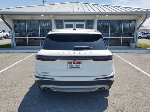 Used 2023 Lincoln Corsair Reserve FWD image 4