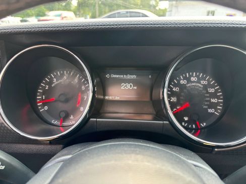 Used 2016 Ford Mustang GT w/ GT Performance Package RWD image 27