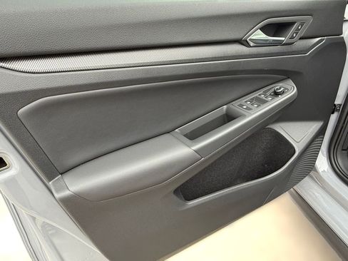 New 2026 Volkswagen GTI SE FWD image 11