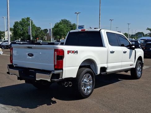 Used 2024 Ford F250 Lariat w/ Lariat Ultimate Package AWD/4WD image 6