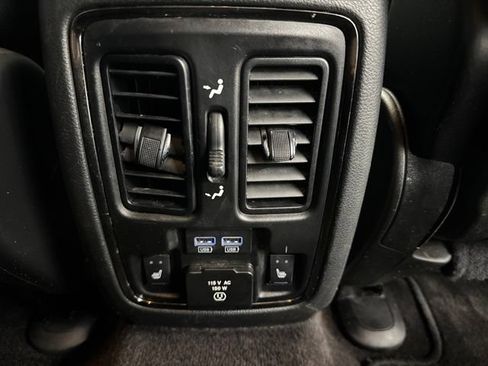 Used 2019 Dodge Durango GT AWD/4WD image 34