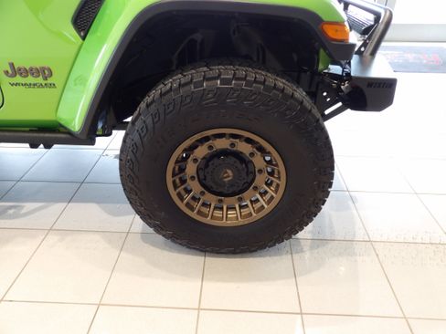 Used 2019 Jeep Wrangler Unlimited Rubicon AWD/4WD image 28