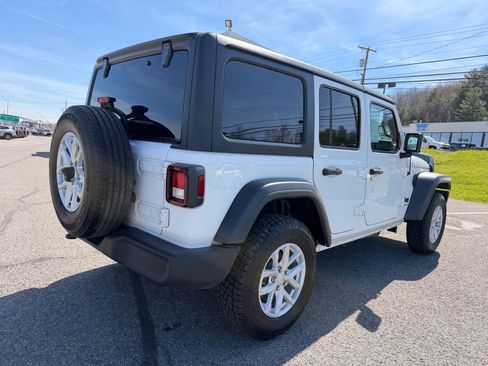 Used 2023 Jeep Wrangler Unlimited Sport AWD/4WD image 6
