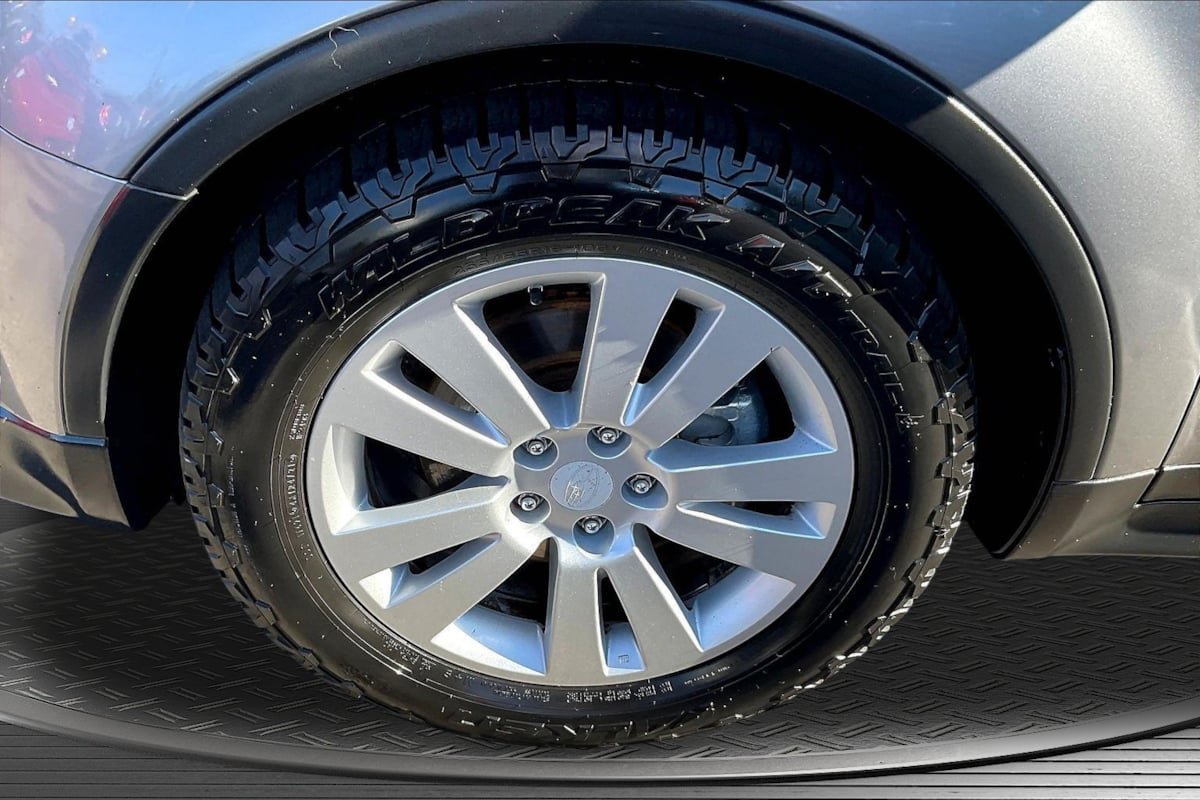 Used 2008 Subaru Tribeca Limited AWD/4WD image 32