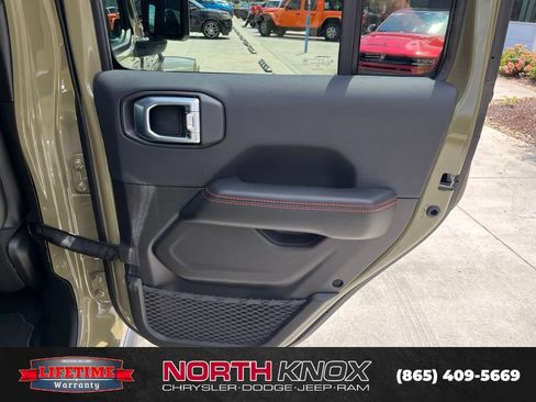 New 2026 Jeep Gladiator Rubicon AWD/4WD image 25