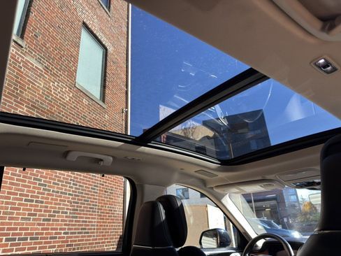 Used 2020 Lincoln Aviator Reserve w/ Equipment Group 202A image 36