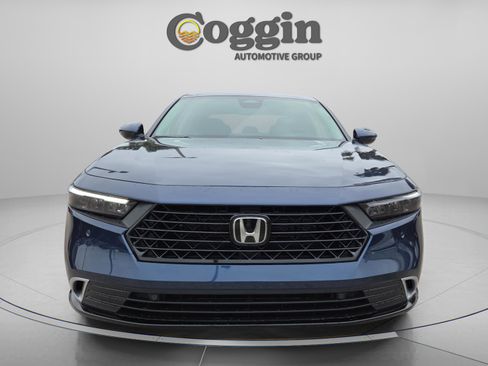 New 2026 Honda Accord Touring image 8