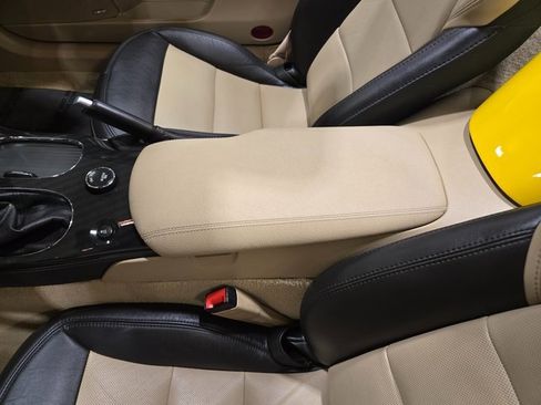 Used 2013 Chevrolet Corvette 427 image 18