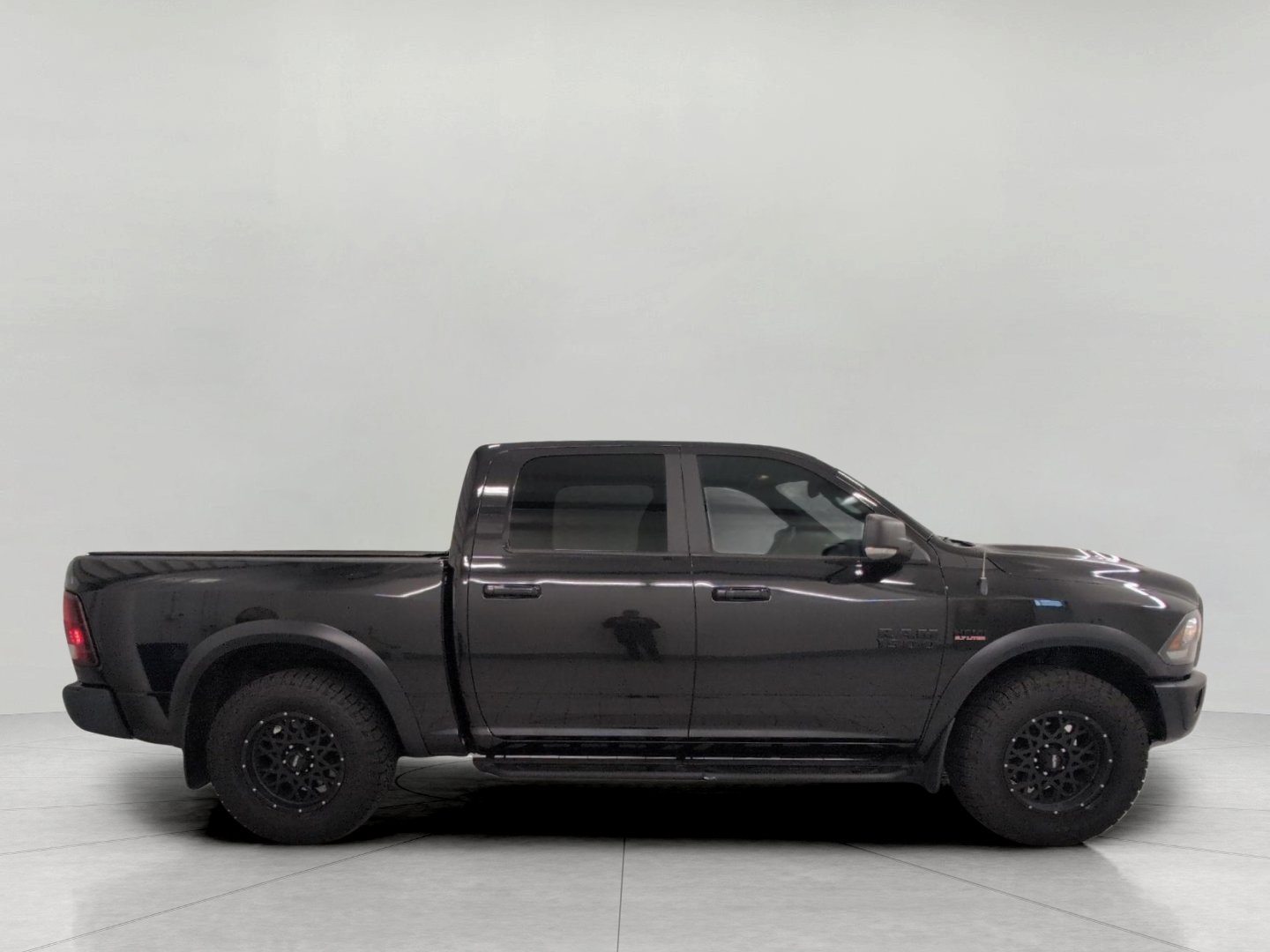 Used 2017 RAM 1500 Rebel w/ Luxury Group AWD/4WD image 11