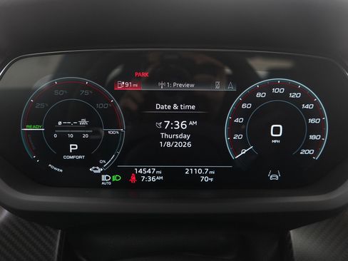 Used 2023 Audi e-tron GT Premium Plus image 28