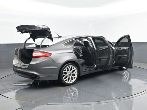 Used 2014 Ford Fusion Titanium image 30